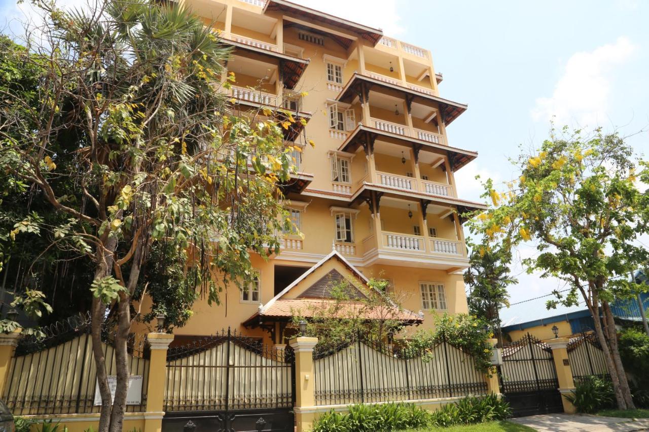 Grand Residence Phnom-Penh Buitenkant foto