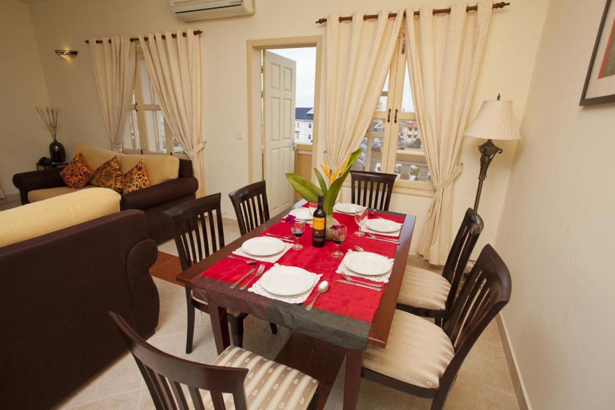 Grand Residence Phnom-Penh Buitenkant foto