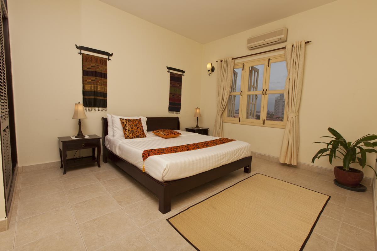 Grand Residence Phnom-Penh Buitenkant foto