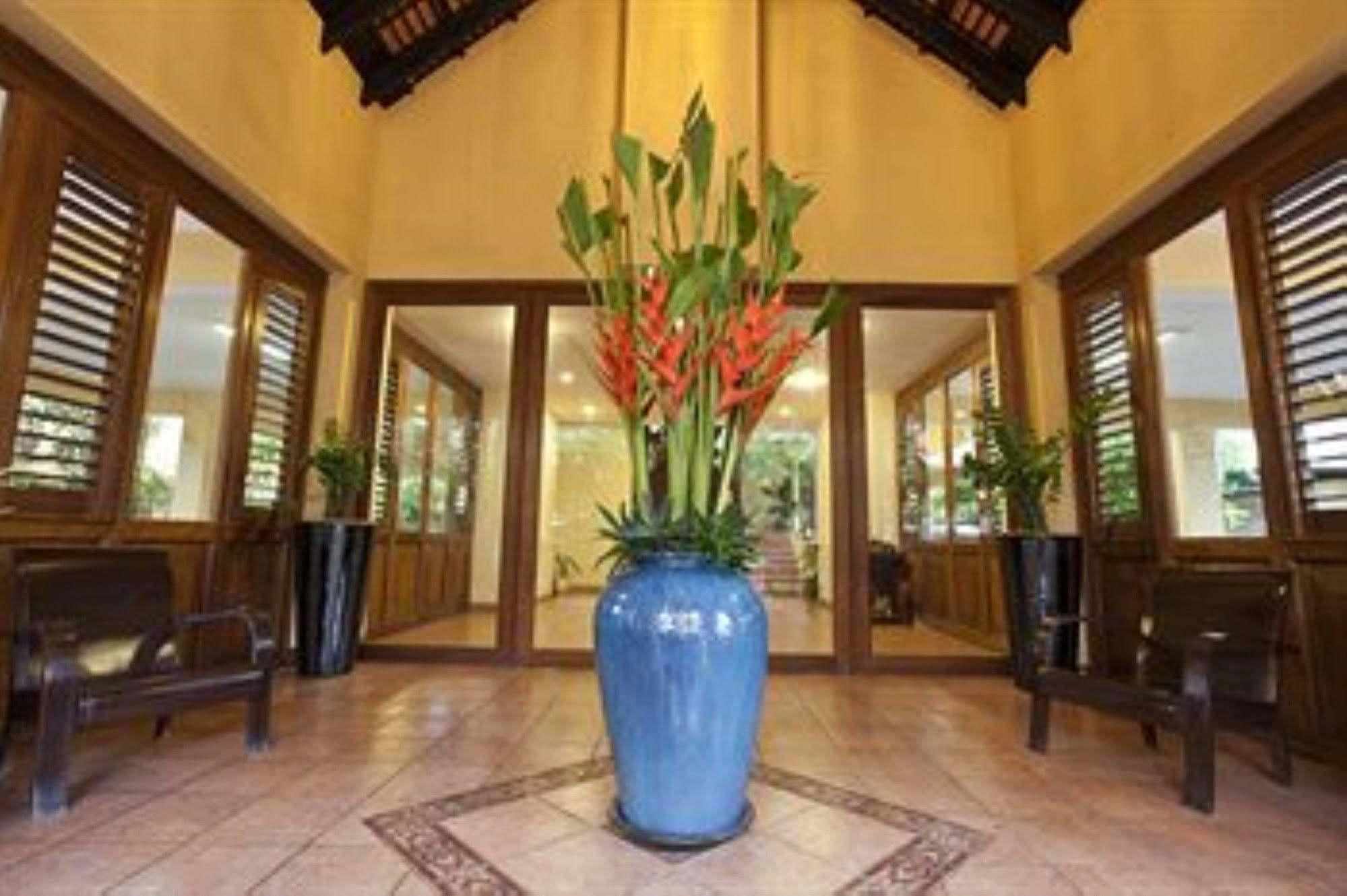 Grand Residence Phnom-Penh Buitenkant foto